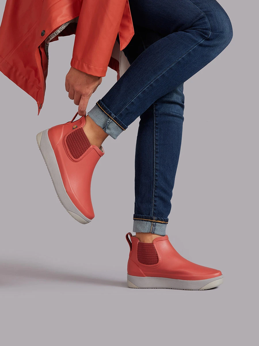 BOGS Ember Kicker Rain Chelsea II 4 BOGS Ember Kicker Rain Chelsea II - Image 2