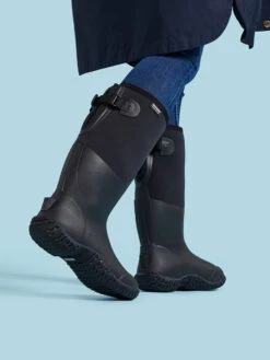 BOGS Black Classic Tall Adjustable Calf -Shoesberry Store 02 17